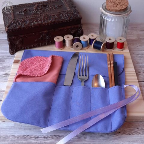 Grand étui à couverts + petit essuie-tout